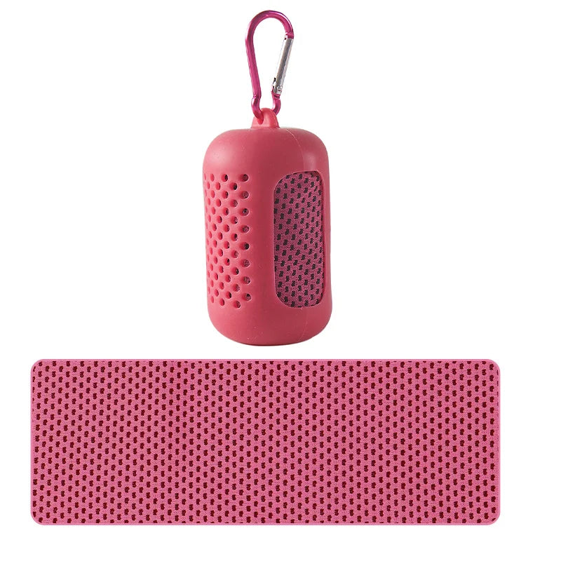 Cooling towel with silicone case